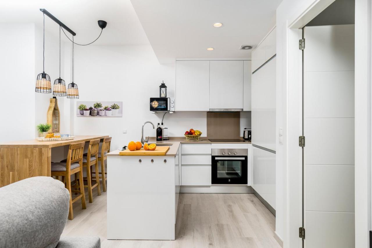 Apartamento Deluxe Con Piscina, Terraza & Parking Málaga Exterior foto